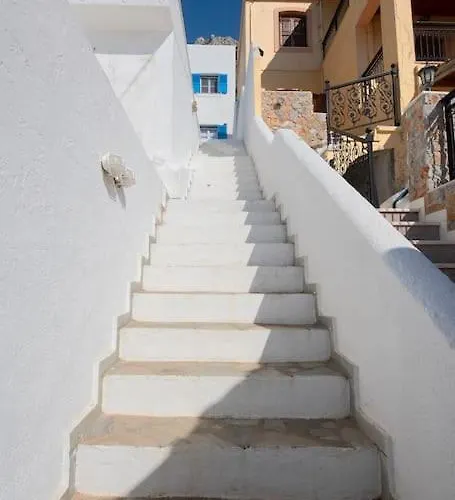 White Pearl Kalymnos - 2bdr & Private Pool Vilă