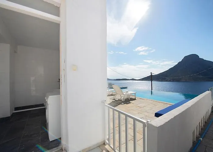 Vilă White Pearl Kalymnos - 2bdr & Private Pool *