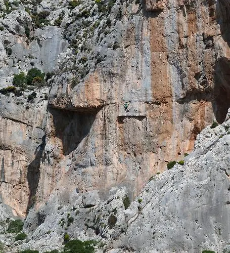 White Pearl Kalymnos - 2bdr & Private Pool فيلة Myrties